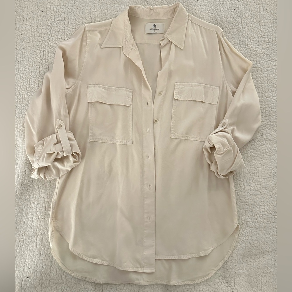 Babaton Aritzia Cream Button-Down Shirt Front Pockets Size Small